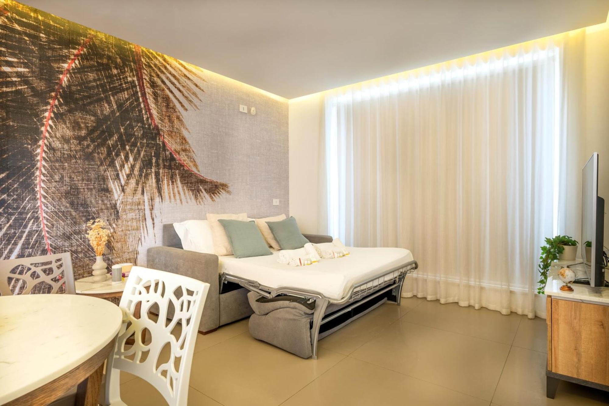 Exclusive Deluxe Apt Up To 6 People & Heated Tub Полиньяно-а-Маре Экстерьер фото